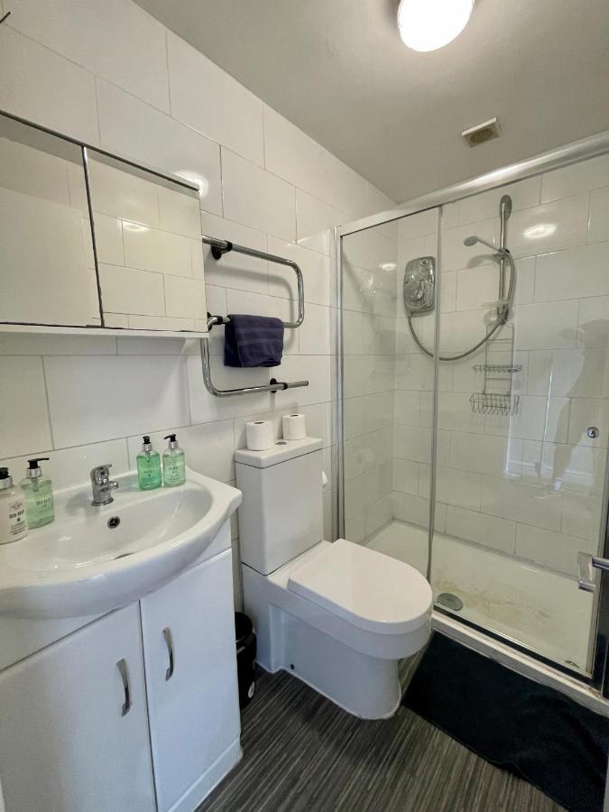 1 Bed 2 Person Apartment City Centre Cardiff Zewnętrze zdjęcie